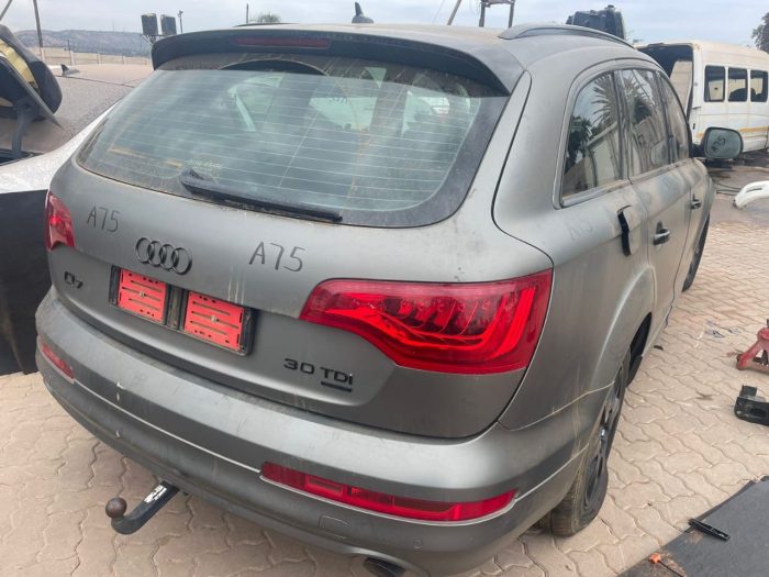 2012 Audi Q7 CRC Auto